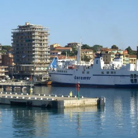 Pino Mono